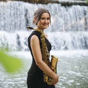 Mary-Jeanne Lassalle-Brethes, professeur de saxophone