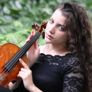Iara Teixeira Martins, professeur d'alto